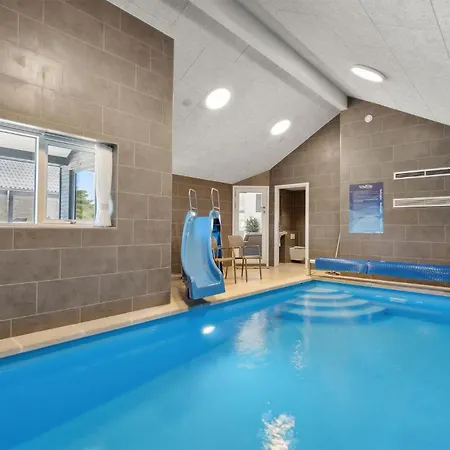 Tatil Evi Beautiful In Romo With Private Swimming Pool, Be Inside Or Outside Kongsmark