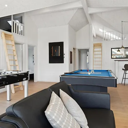 Beautiful In Romo With Private Swimming Pool, Be Inside Or Outside Holiday home Kongsmark
